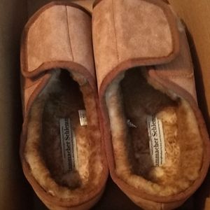 Slippers - Men's adjustable open toe sheepskin